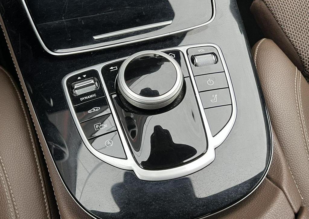 Mercedes-Benz Třídy E, E 220D 4MATIC ALL TERRAIN - 14
