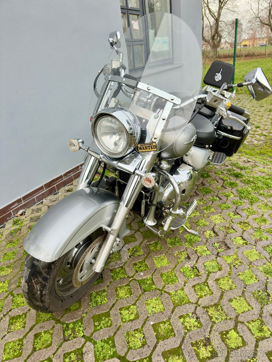 Suzuki vl 1500 Intruder - 14