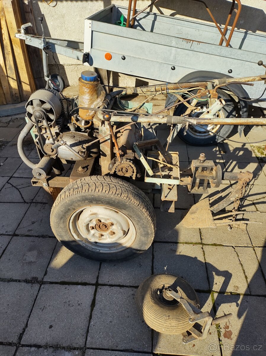 Prodám zahrání malotraktor. - 14