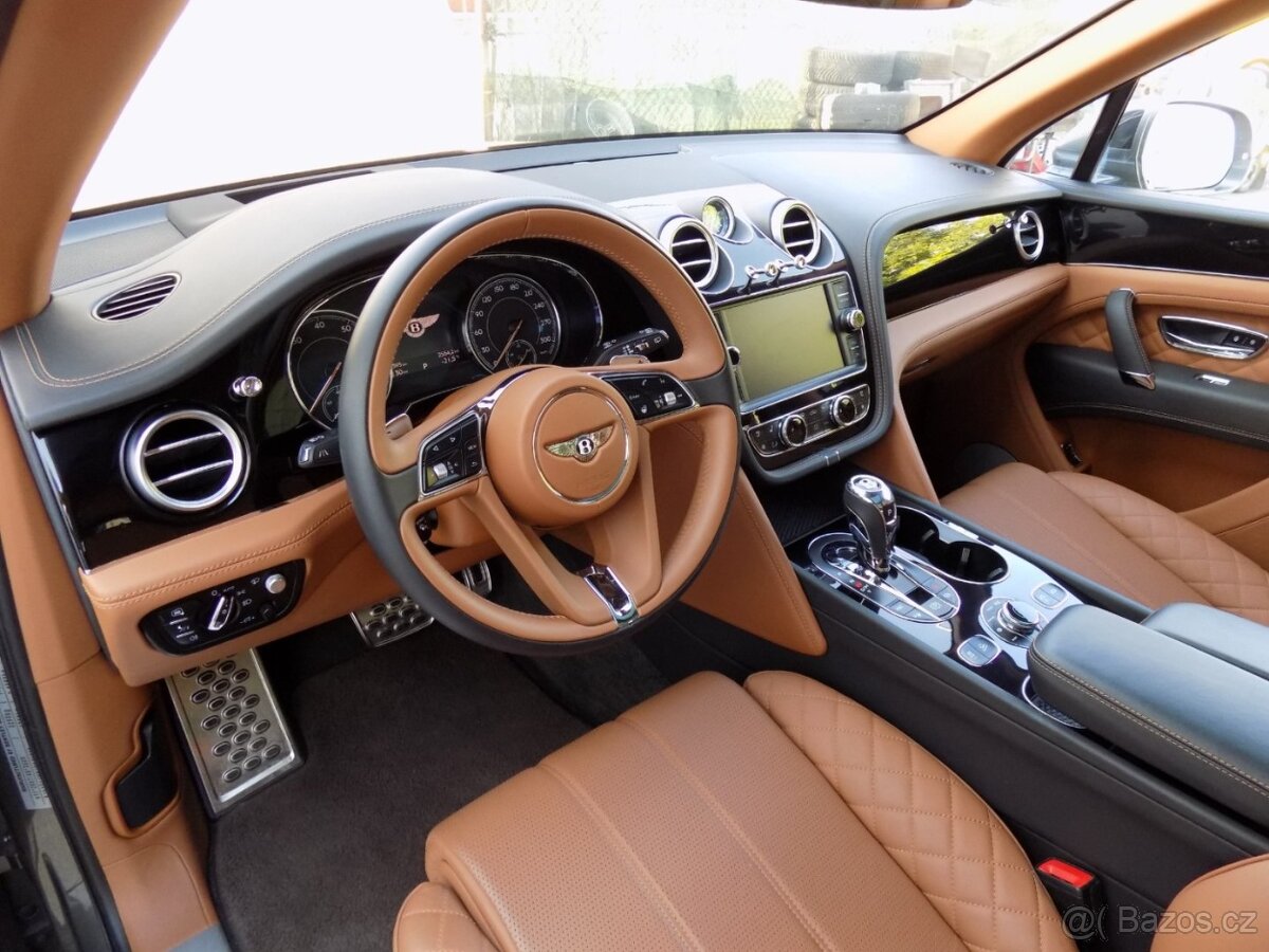 Bentley Bentayga V12/4WD/Night Vision/PANO/ - 14