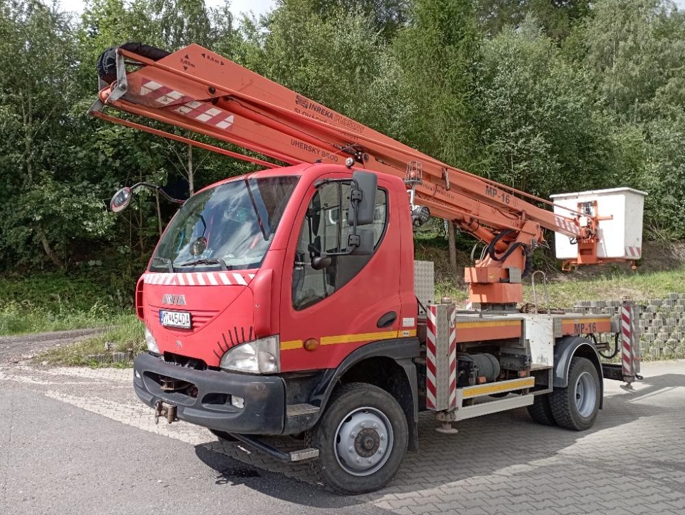 Prodám Avia D120 4x4 montážní plošina - 14