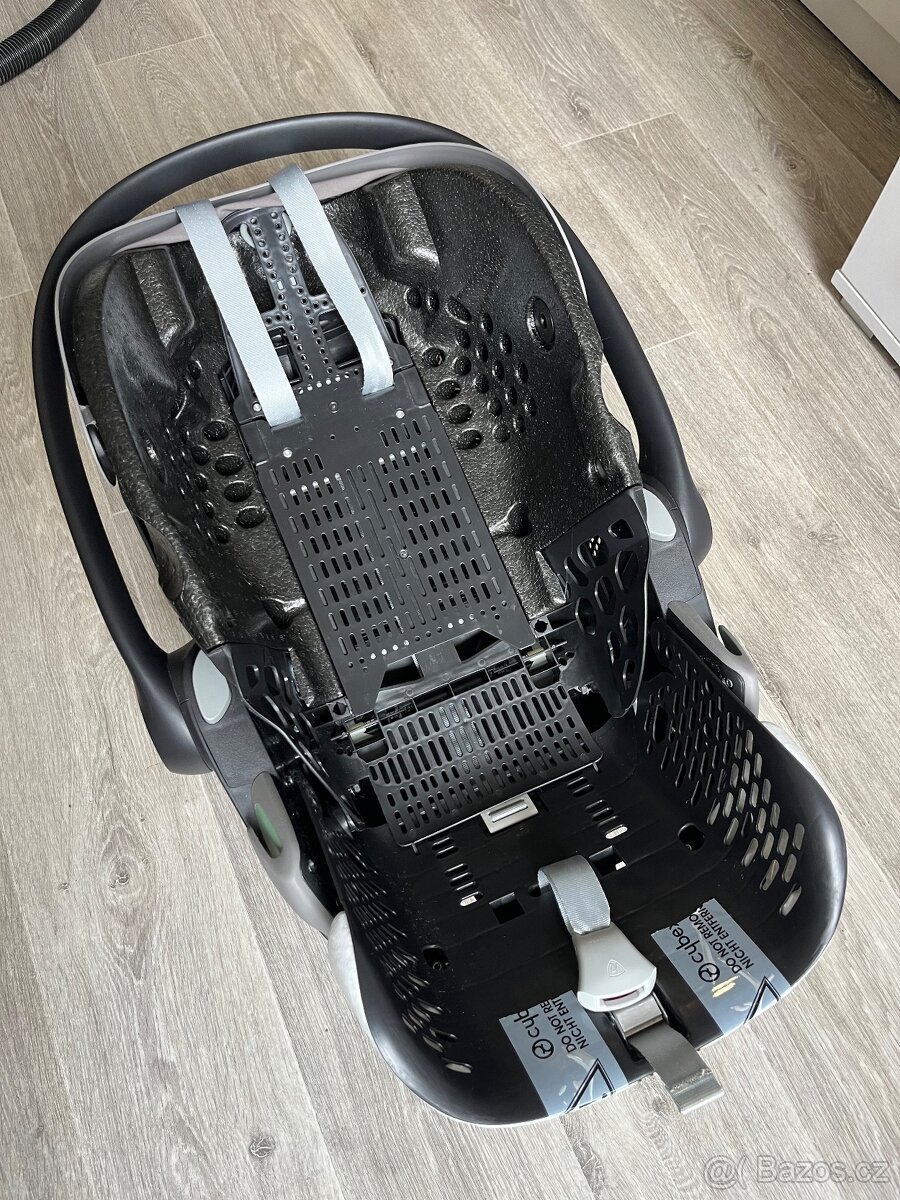 Autosedačka V ZÁRUCE Cybex Cloud G i-size vč. báze - 14