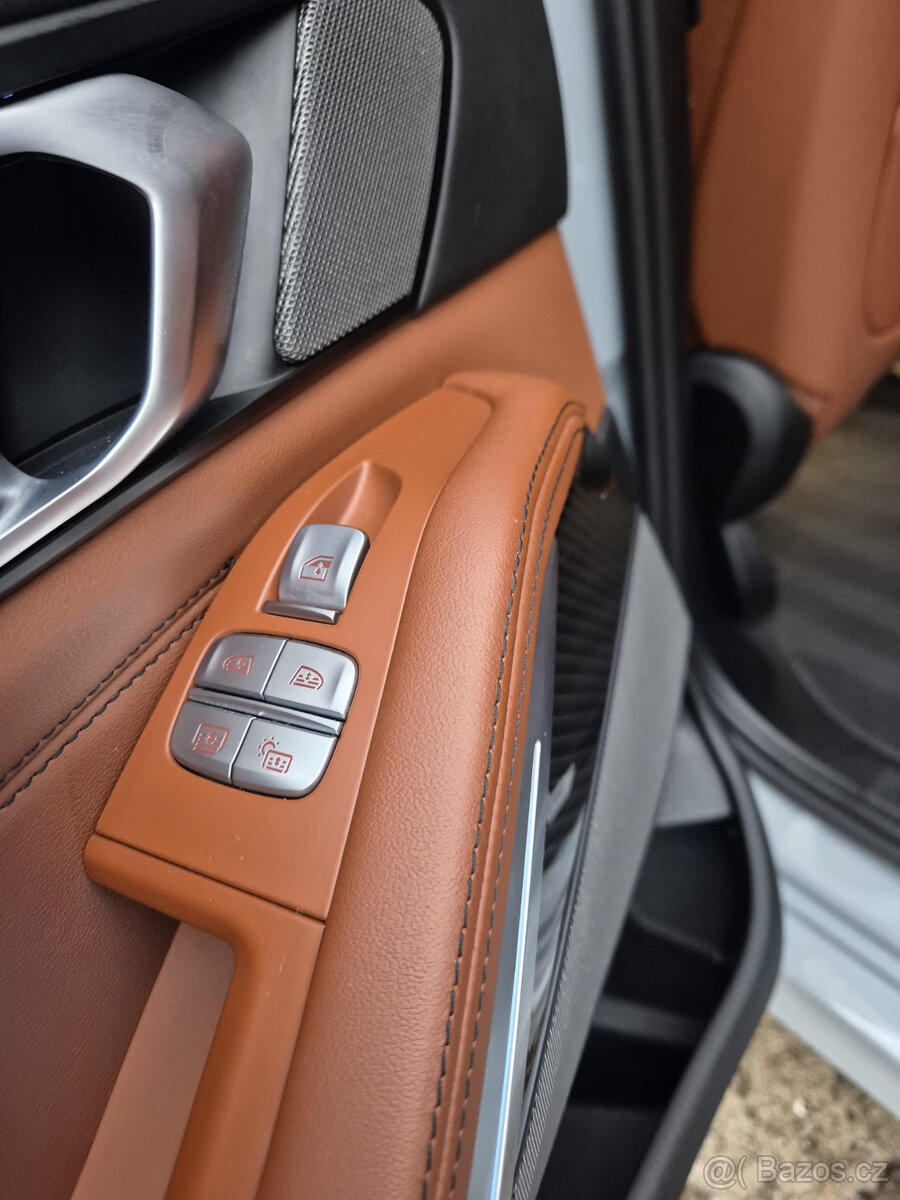 Prodej Vozidla BMW X7, XDRIVE40D, top stav - 14