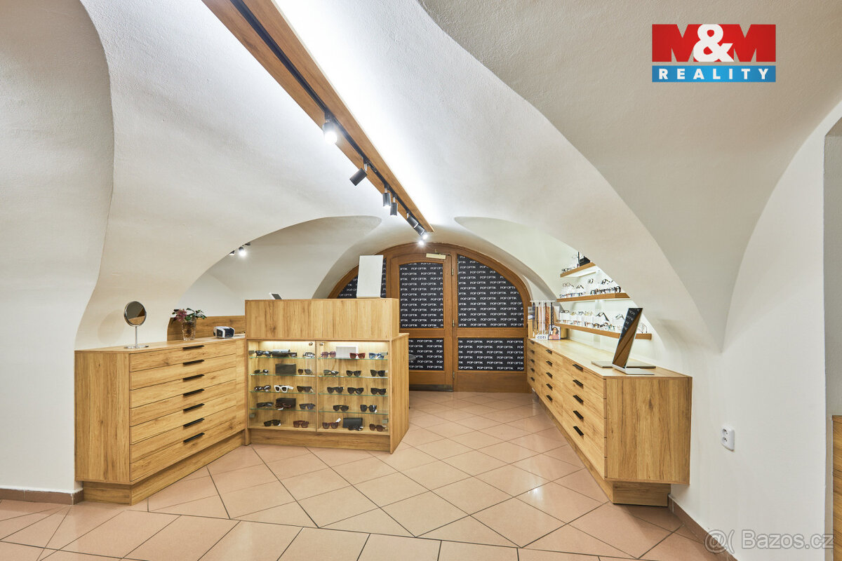 Prodej domu, 1223 m², České Budějovice, ul. Dr. Stejskala - 14