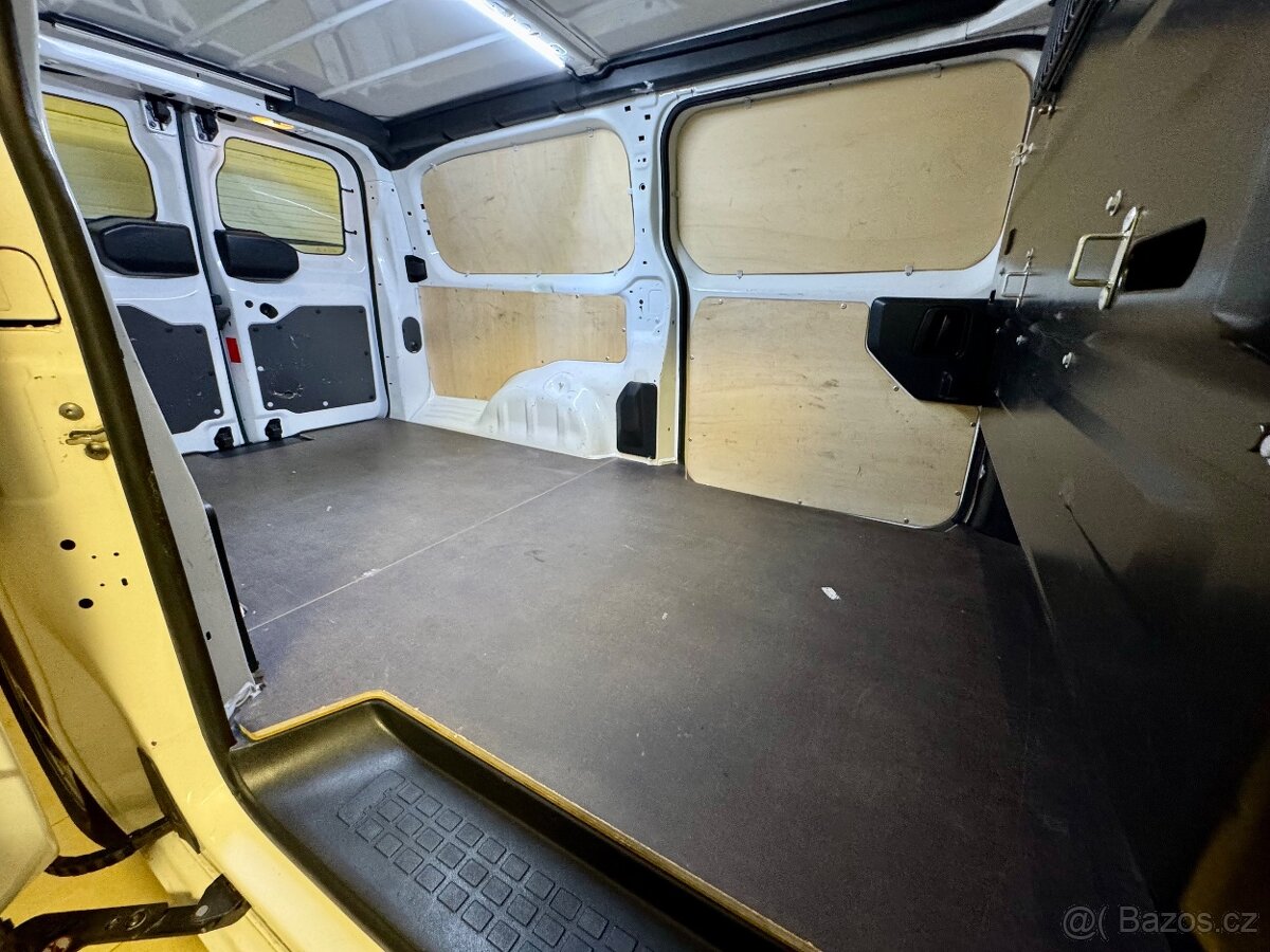 Opel Vivaro 75KW COMFORT L3H1 2.8T 1 MAJITEL 28000KM - 14