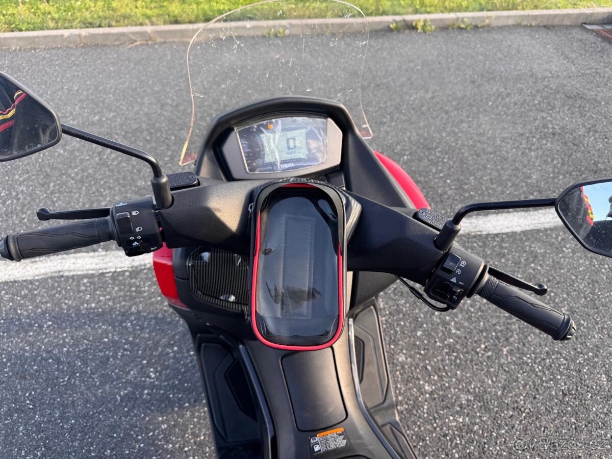 Yamaha Nmax 125 jako nový - 14