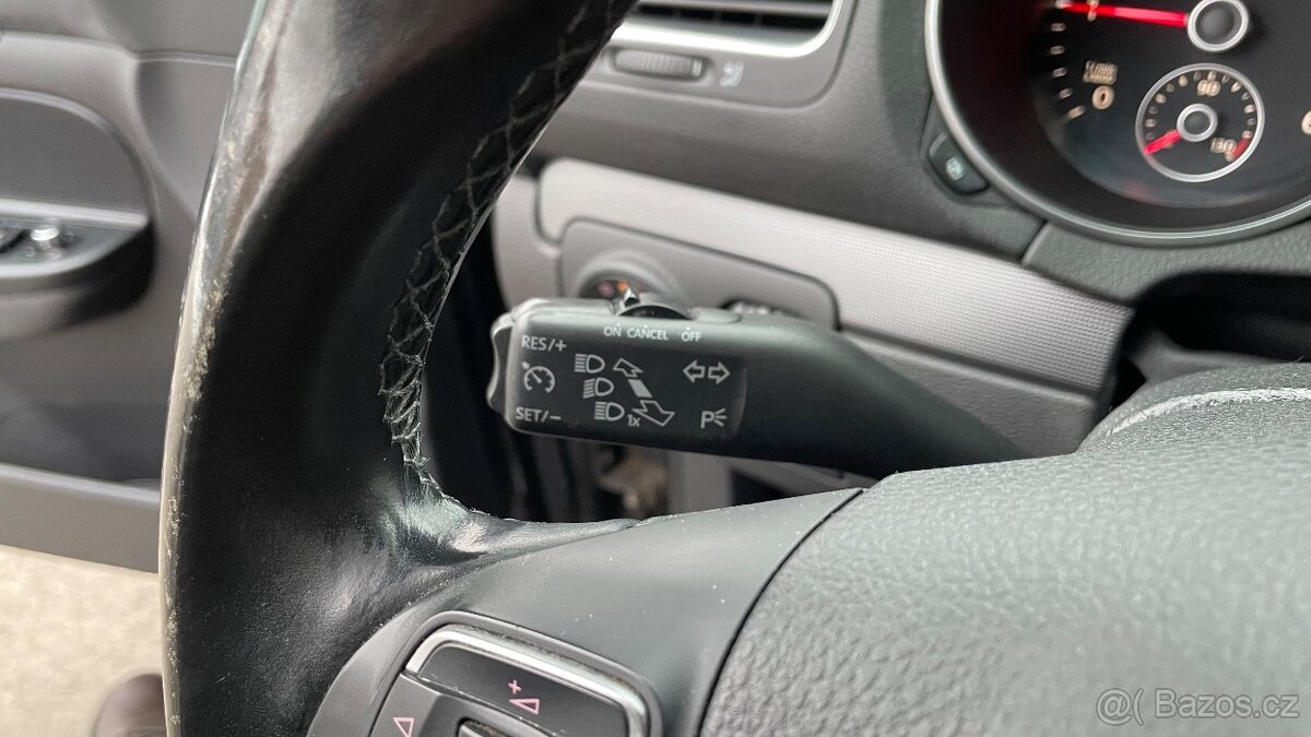 VW GOLF VI 1.6TDi STYLE CLIMATRONIC - 14