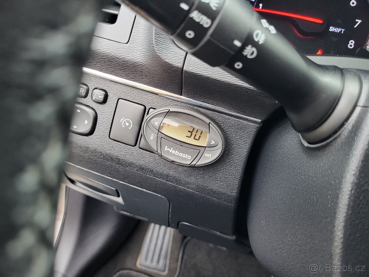 Toyota Avensis 1.8 Edition, ALU, KAMERA, NEZÁVISLÉ TOPENÍ - 14