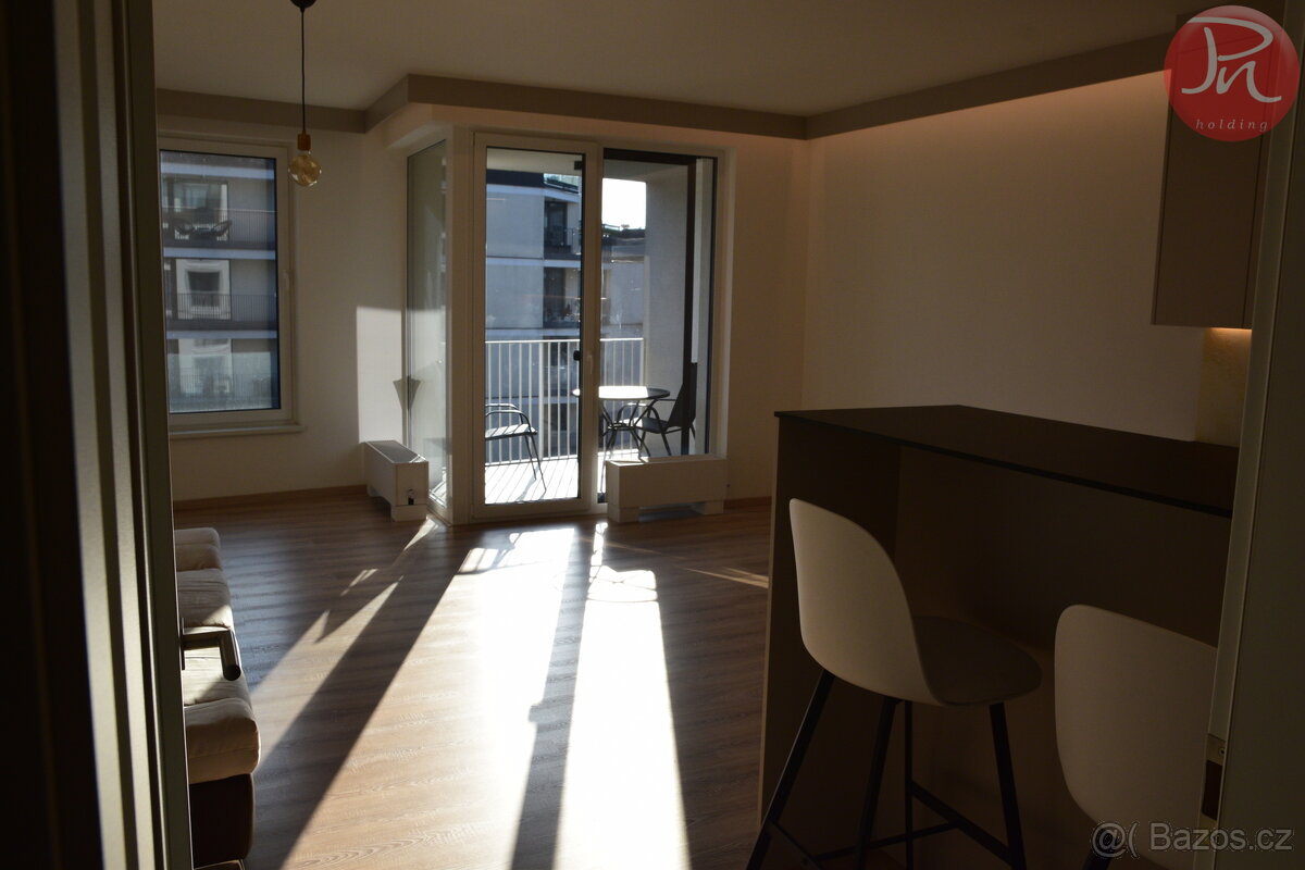 Pronájem luxusního bytu 1+kk – novostavba, 48,63 m², lodžie, - 14