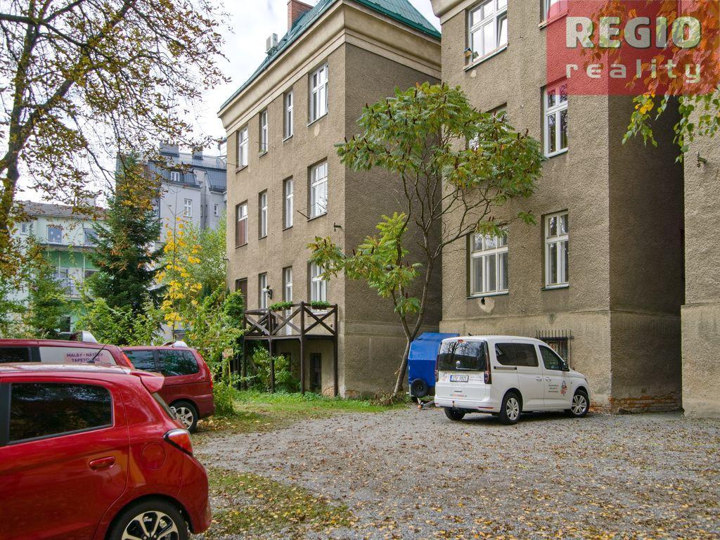 REZERVOVÁNO - Prodej bytu 3+1 , Jiráskova, Frýdek - 14