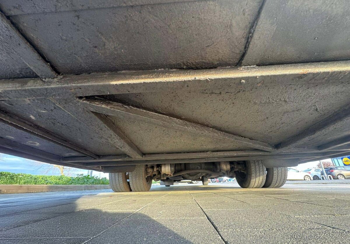 Mercedes Benz Sprinter 616 pro 29 osob - analogový tachograf - 14