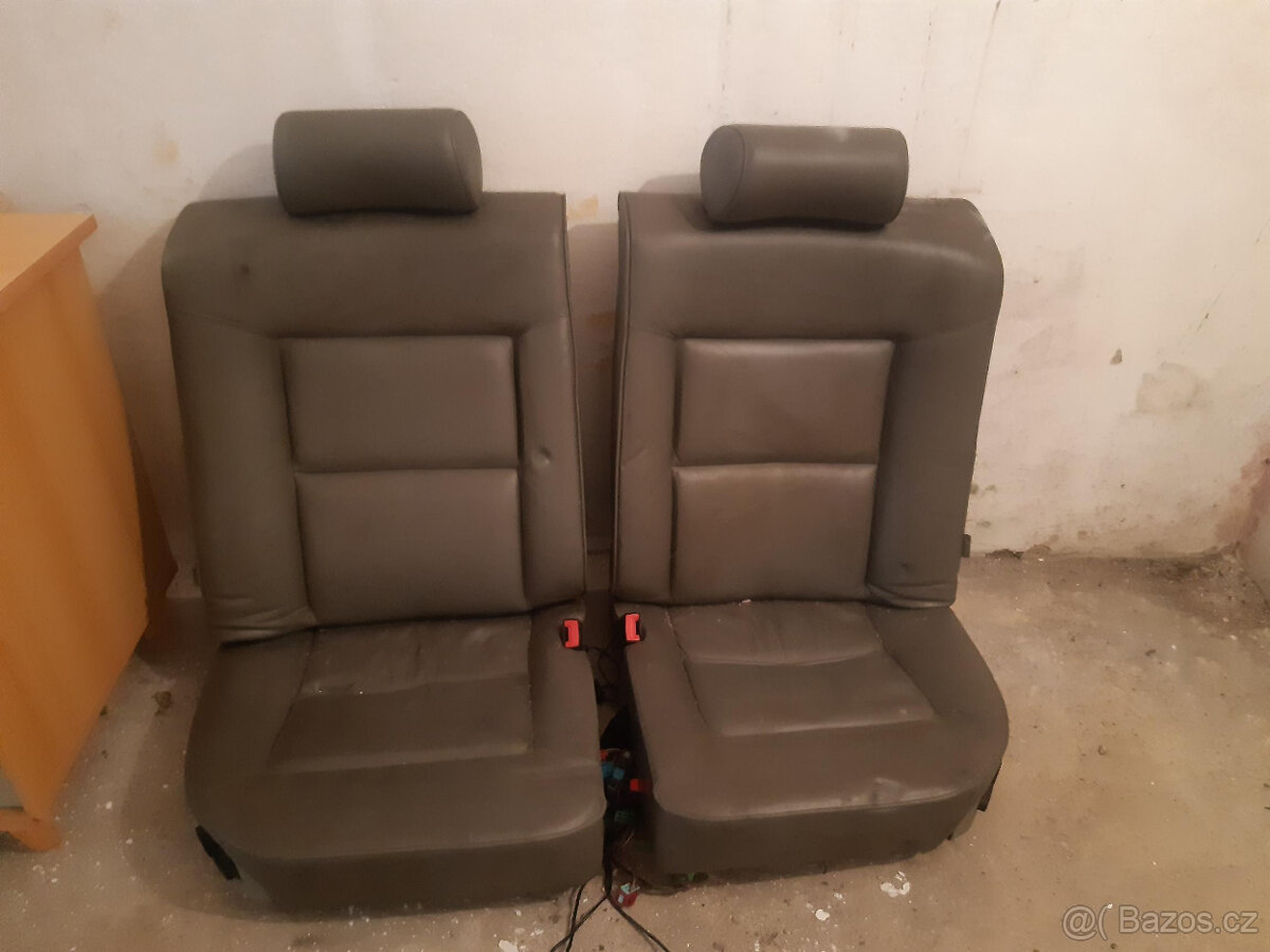 AUDI A8, S8 D2 - sedačky - 14