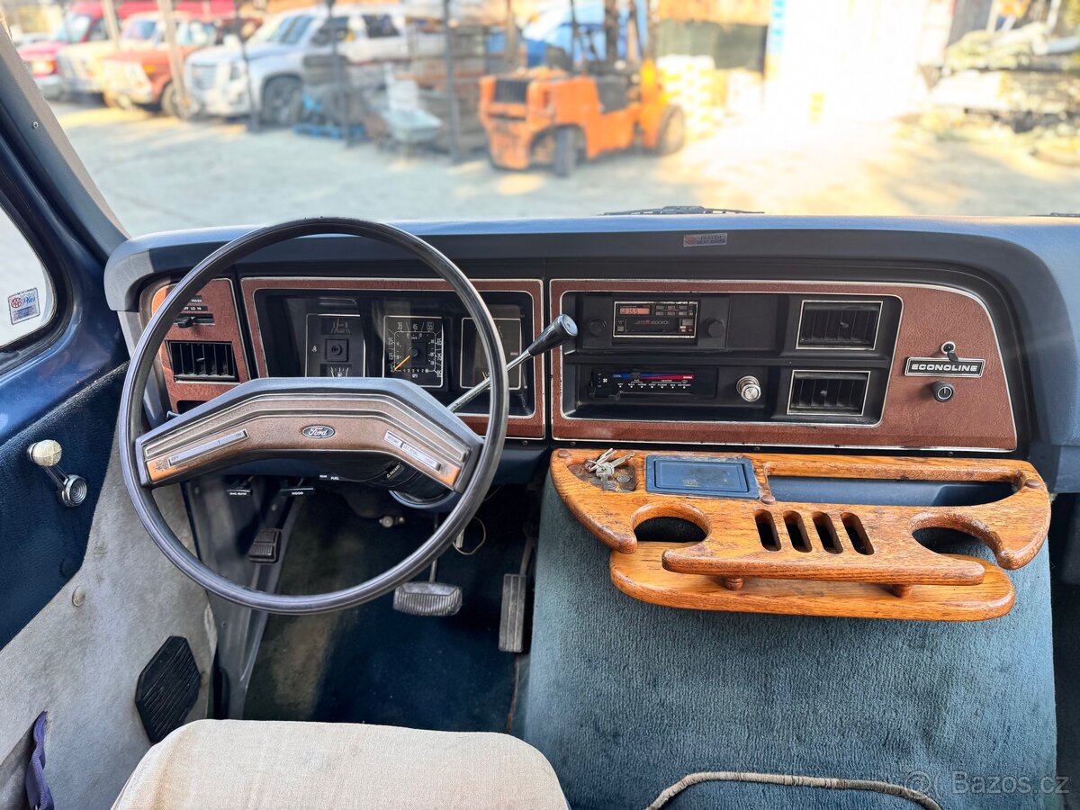 1986 Ford Econoline 150 - 14