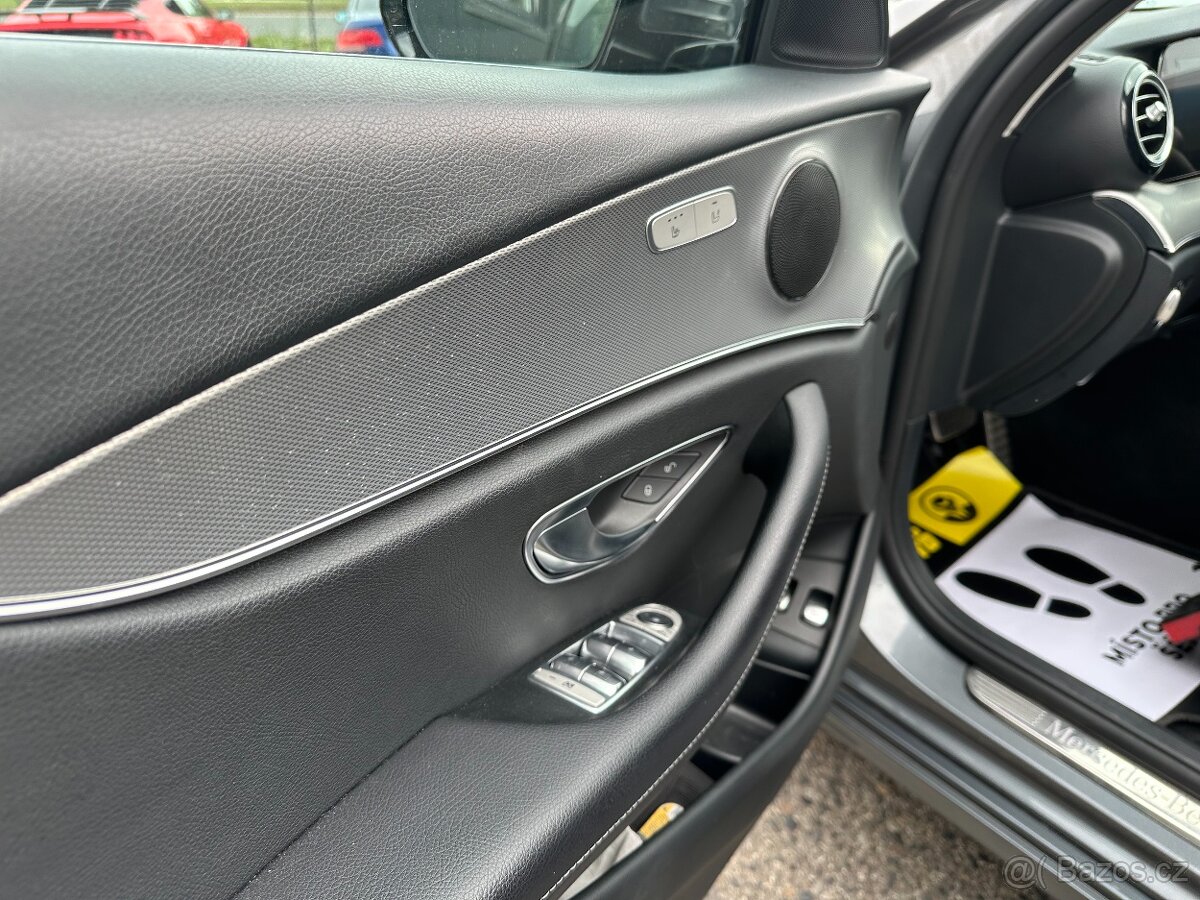 Mercedes-Benz E 300 2020 - 14
