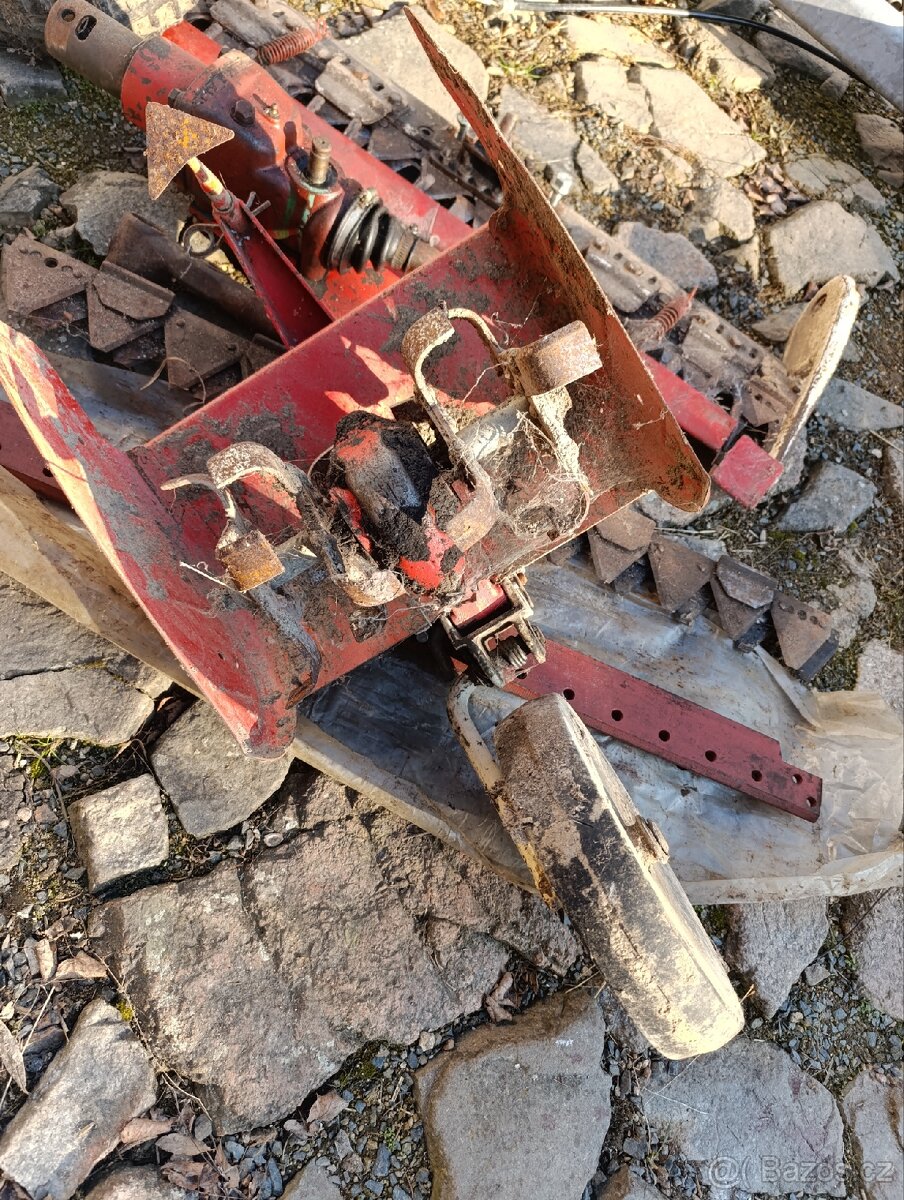 Vari kultivátor - 14