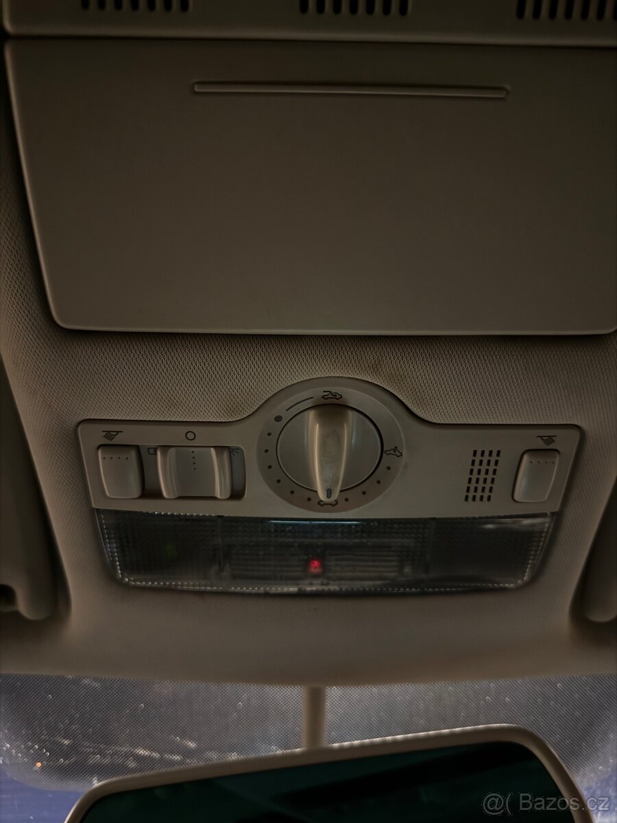 Škoda Octavia 2 SCOUT 2.0TDI 4x4|VÝBAVA|STK - 14