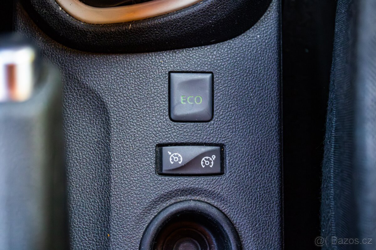 Renault Captur 66kW / Sezónne prezutie / - 14