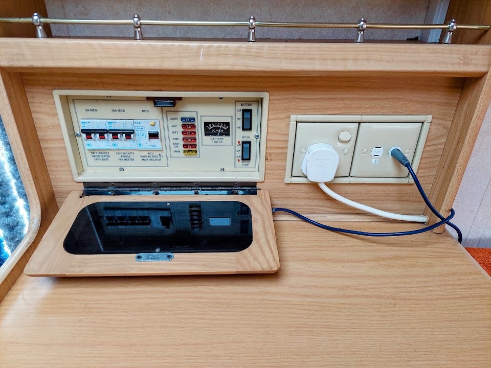 BAYLEY PAGEANT MAJESTIC | rok v. 2001 | hmotnost 1 050 kg - 14