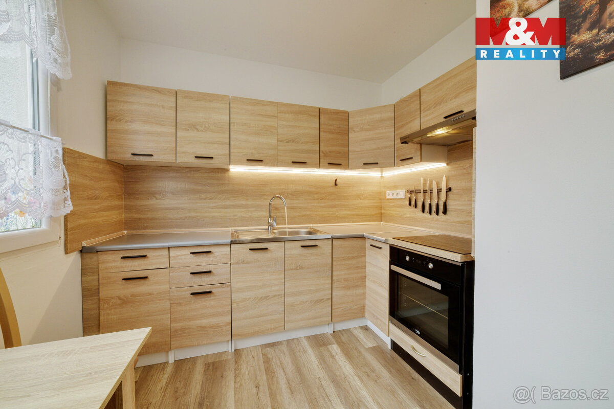 Prodej bytu 3+1, 64 m², Mariánské Lázně, ul. Hroznatova - 14