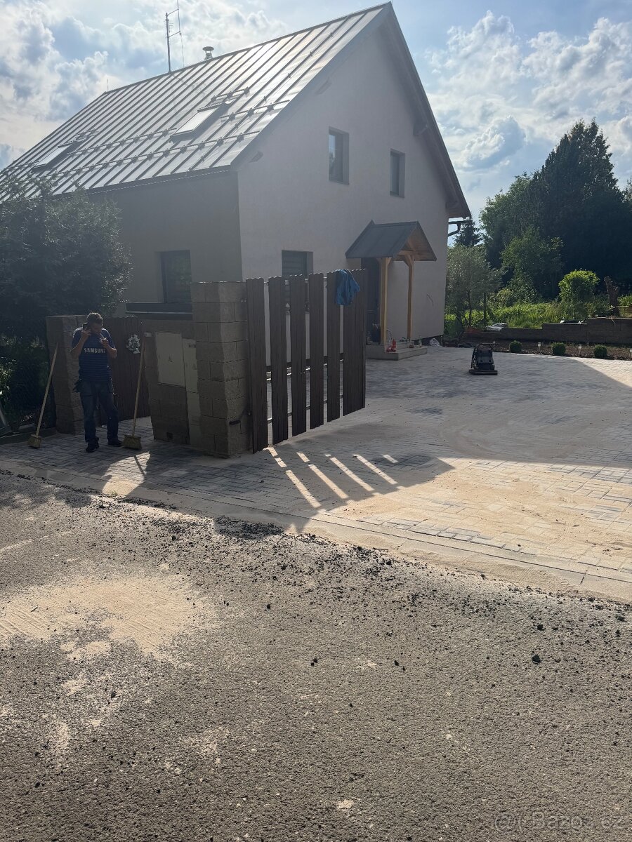 Stavební a zemní práce práce a doprava - 14