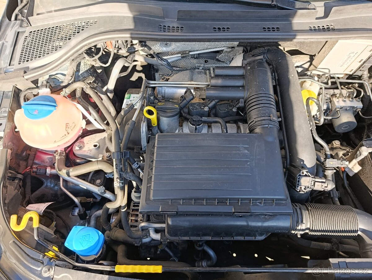 Škoda Rapid 1.2 TSI 66kw Joy - 14