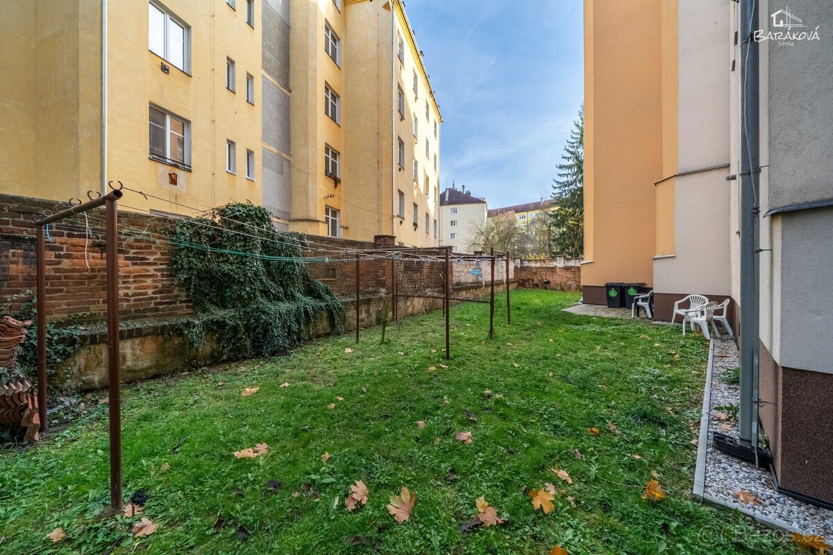 Pronájem bytu 2+kk 46 m², Plzeň - Jižní Předměstí - 14
