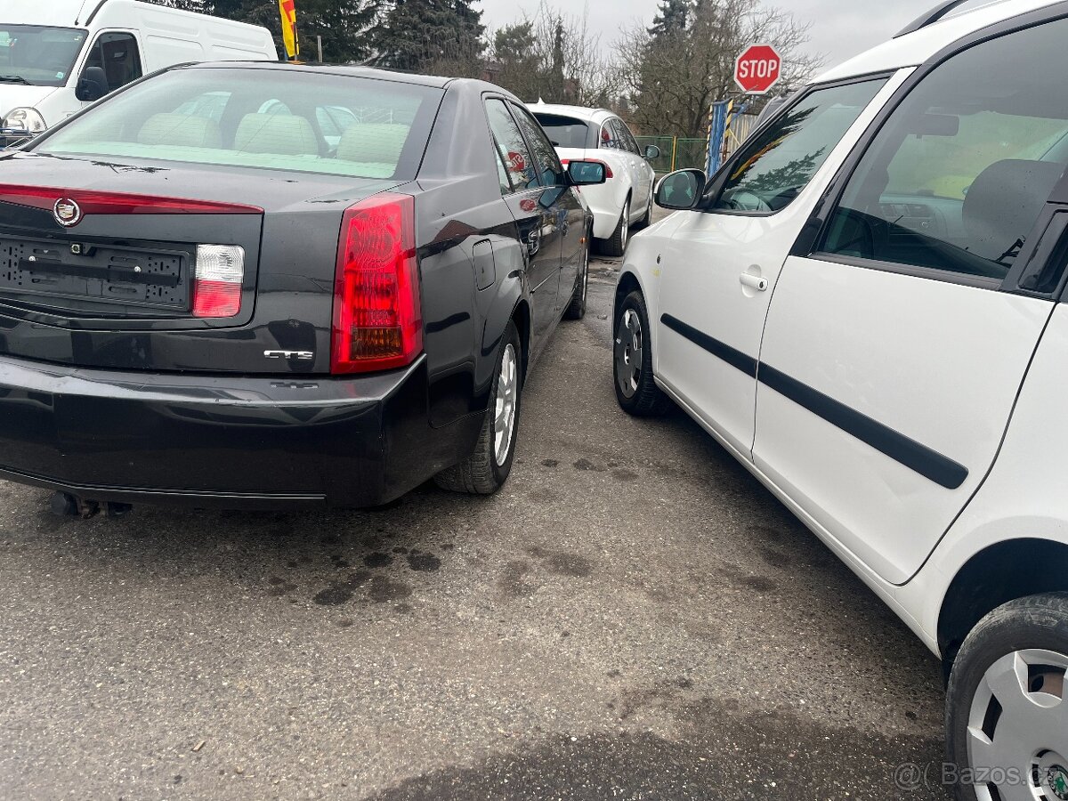 Cadillac CTS - 14