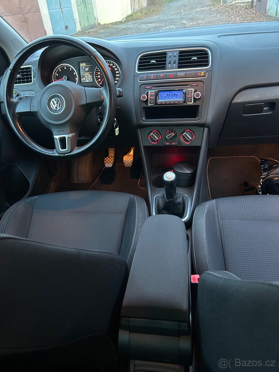 Volkswagen Polo 1.2 benzín 51kW - 14