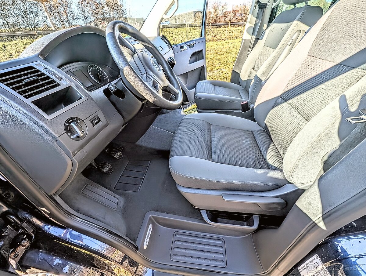 VW Multivan T5 2.0 TDi 103kW 2014 - 14