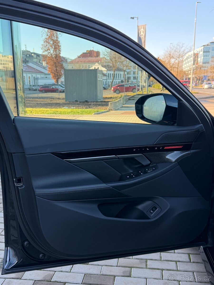 BMW 520 D top stav DPH záruka - 14