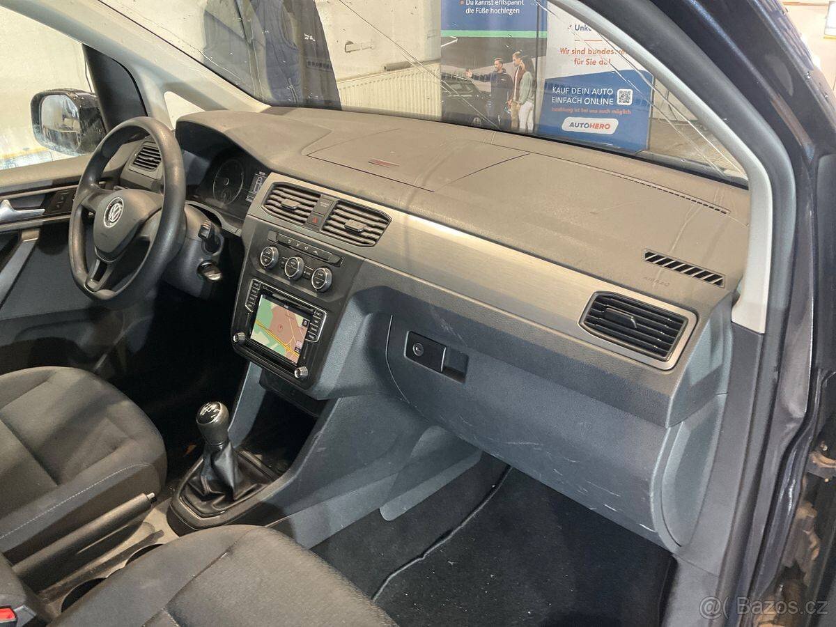VW Caddy Maxi 2.0 TDI 75kW,7,Navi,1.Majitel,Tažné,2016 - 14