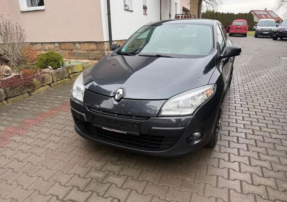 Renault Mégane 1,6i/74kw serviska sada kol benzín - 14