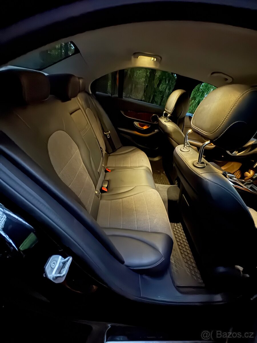 Mercedes-Benz C220 CDI (W205) - 14