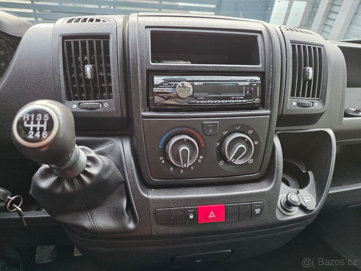 Citroen Jumper 2.2HDI,odtahovka,měchy,tažné, 1.majitel - 14