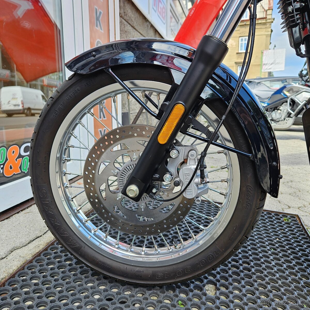 Benelli Imperiale 400,původ ČR,1.majitel,1x kufr,krásný stav - 14