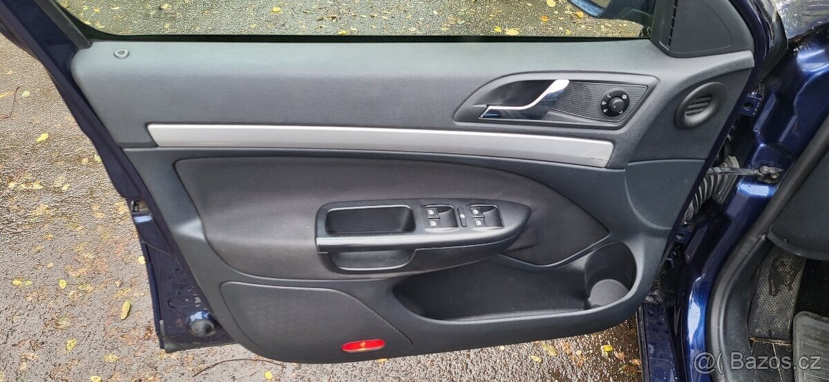 Škoda Octavia combi II 1.8 tsi 118kW Elegance 2010 Tažné-TOP - 14