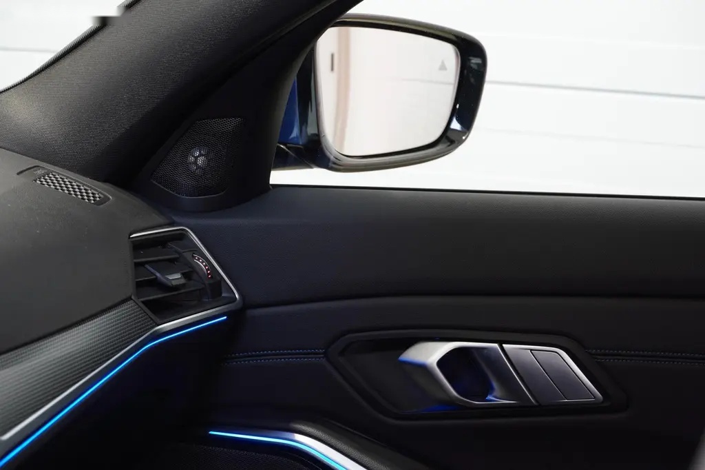 BMW Řada 3, 330i,XDRIVE,H/K M-PAKET,ČR - 14