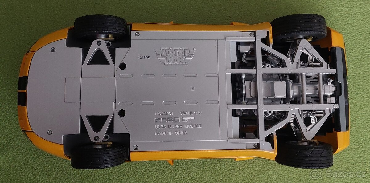 Ford GT 2004 1:12 - 14