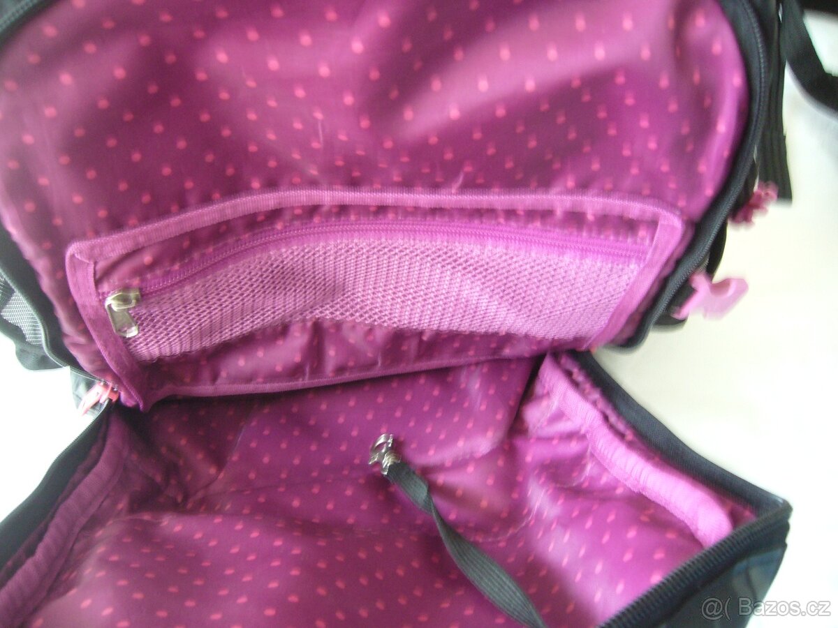 Prodám 2 studentské batohy - 14