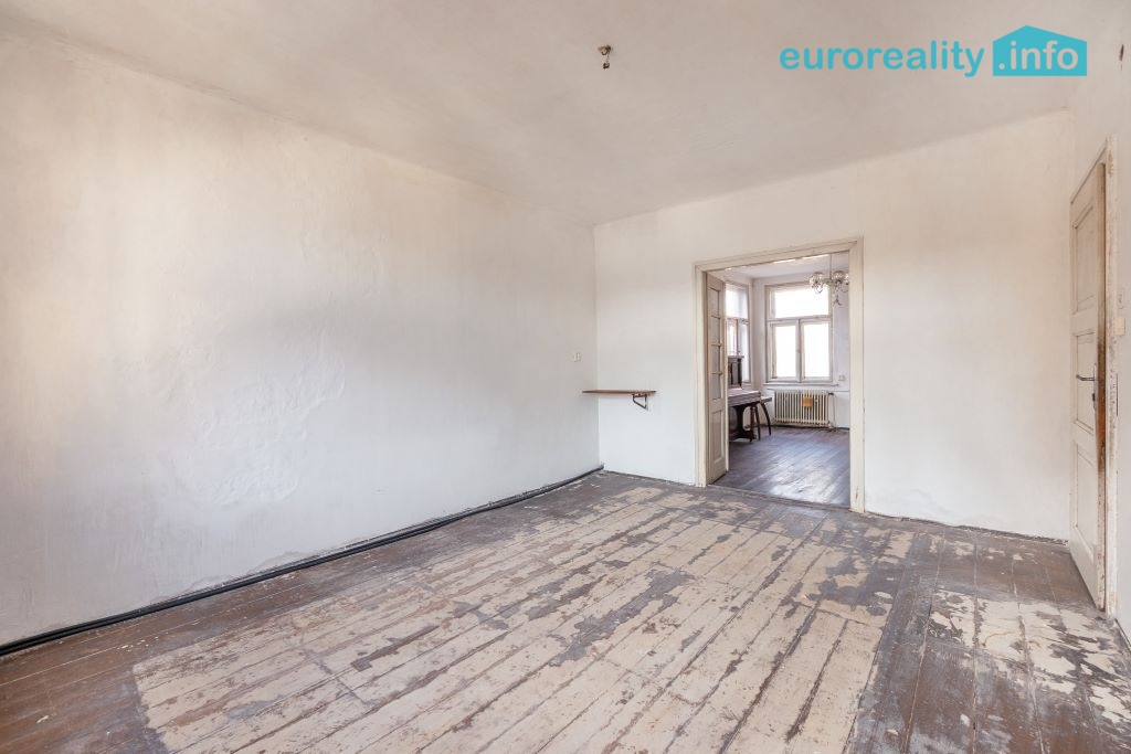 Prodej, rodinný dům s možností tří bytových jednotek, Jablon - 14