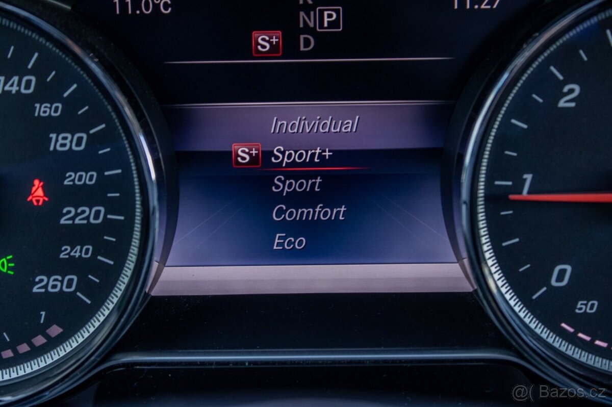 Mercedes-Benz E trieda Sedan E220d A/T / ŤAŽNÉ / KAM. / TEMP - 14