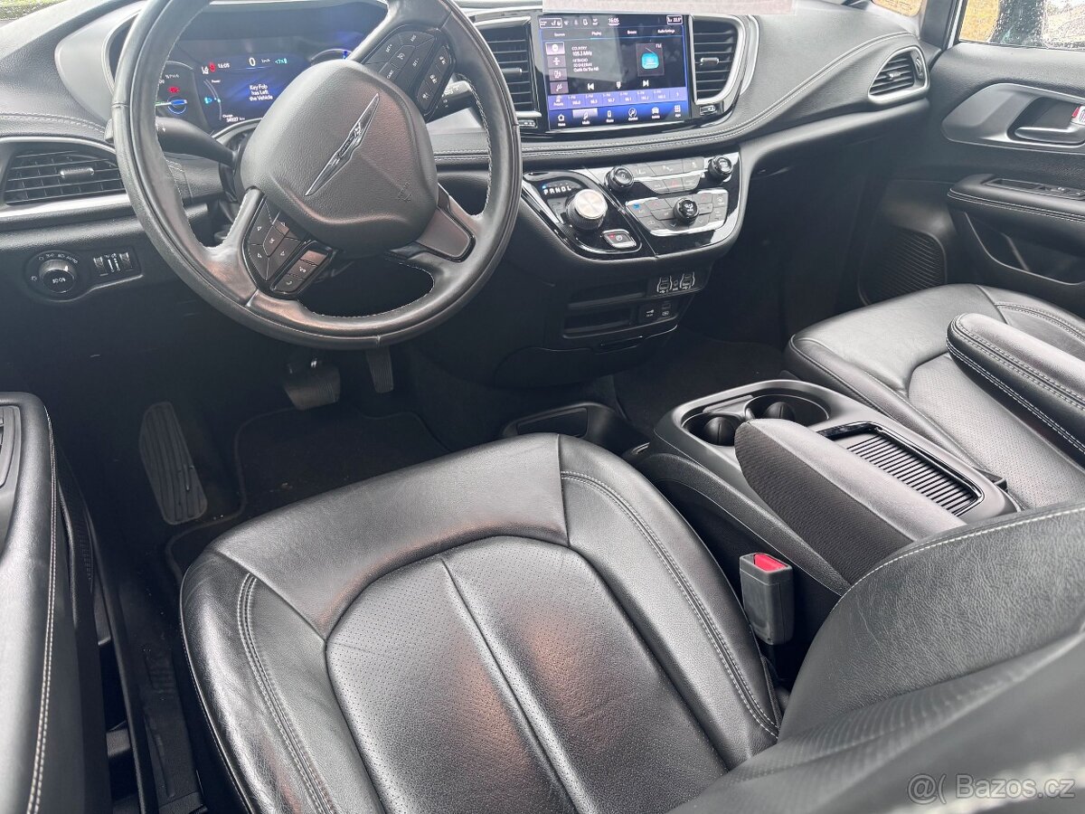 Chrysler Pacifica 3,6 Hybrid RU Radar S type 2022 - 14