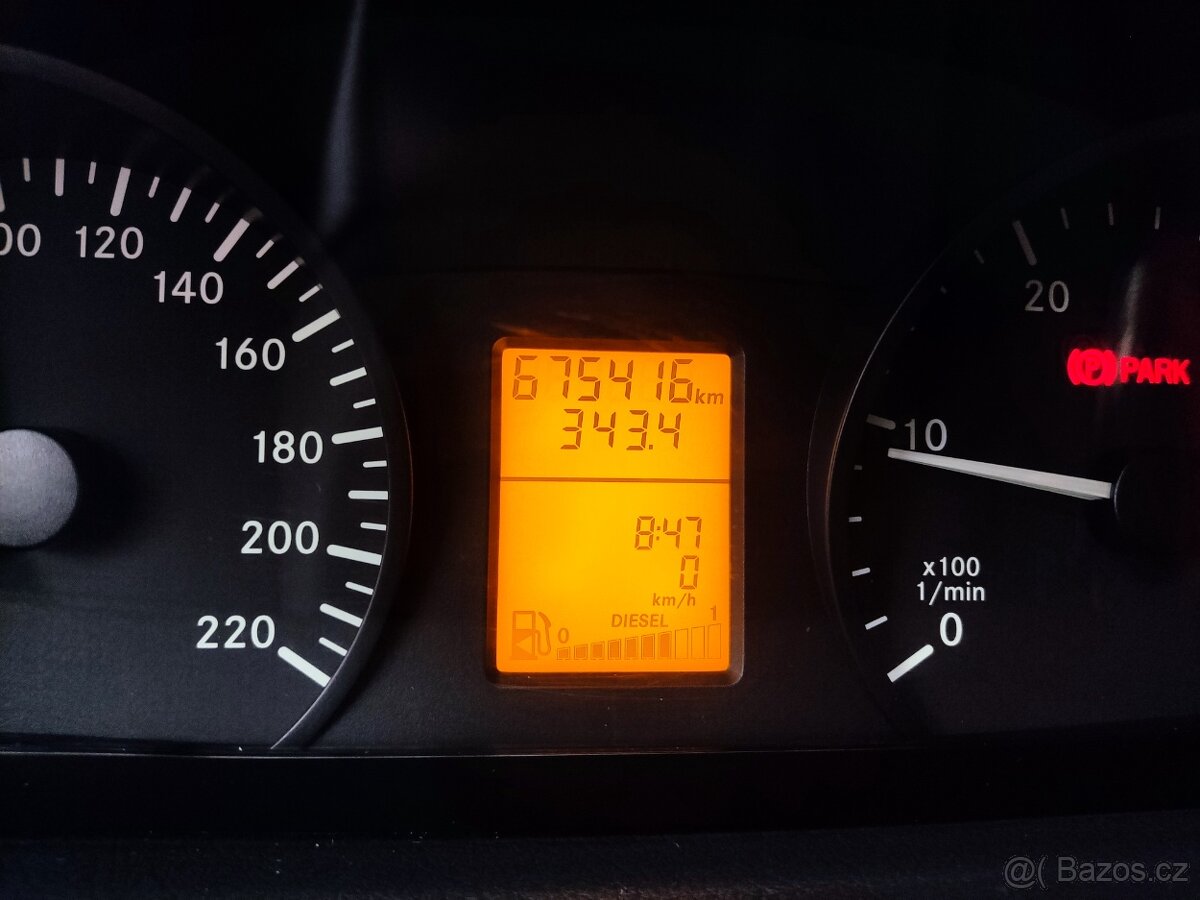 Mercedes Benz Vito 113CDI Skříňový long - 14