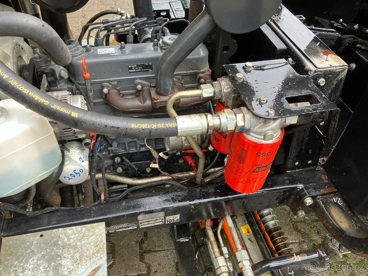 Jacobsen LF550 4WD - 14