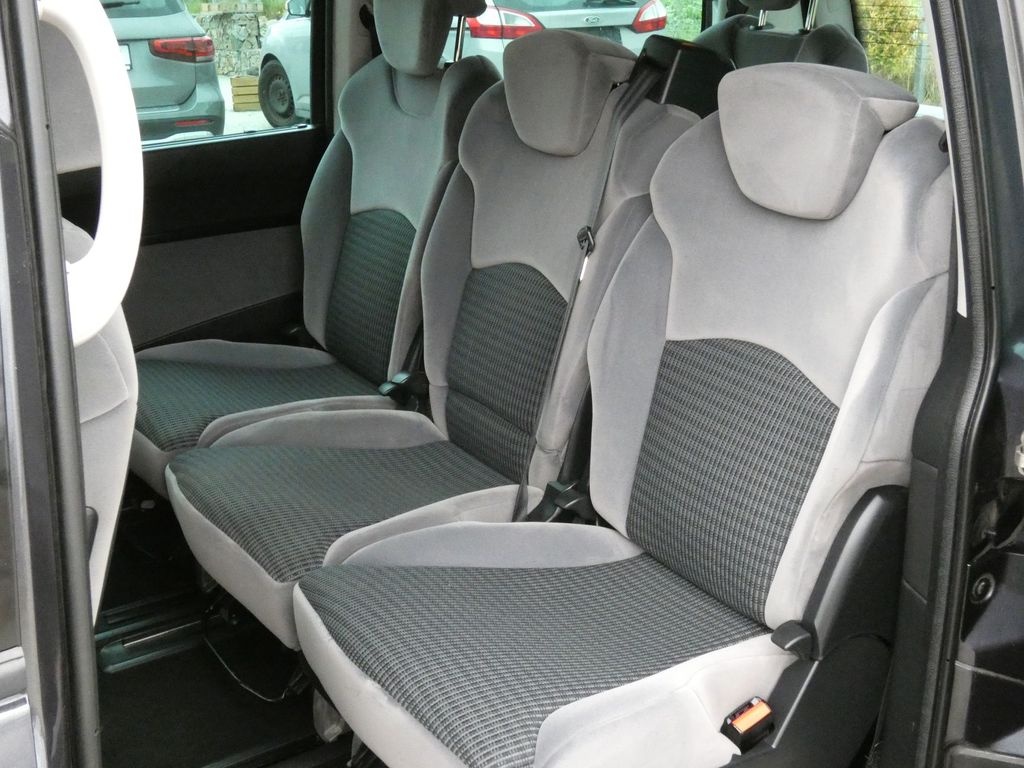 Citroën C8 2.0 HDI 7míst KOMPLET HISTORIE - 14