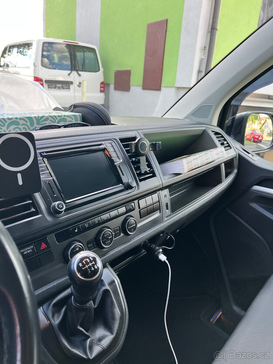 Volkswagen T6 Caravelle Long 598 000kč - 14