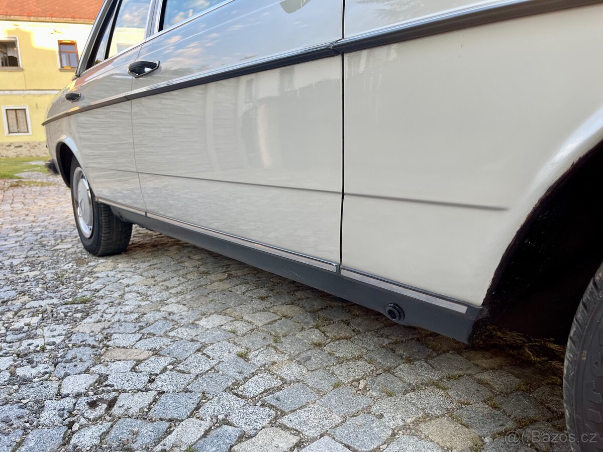 Mercedes benz w123 250 - 14