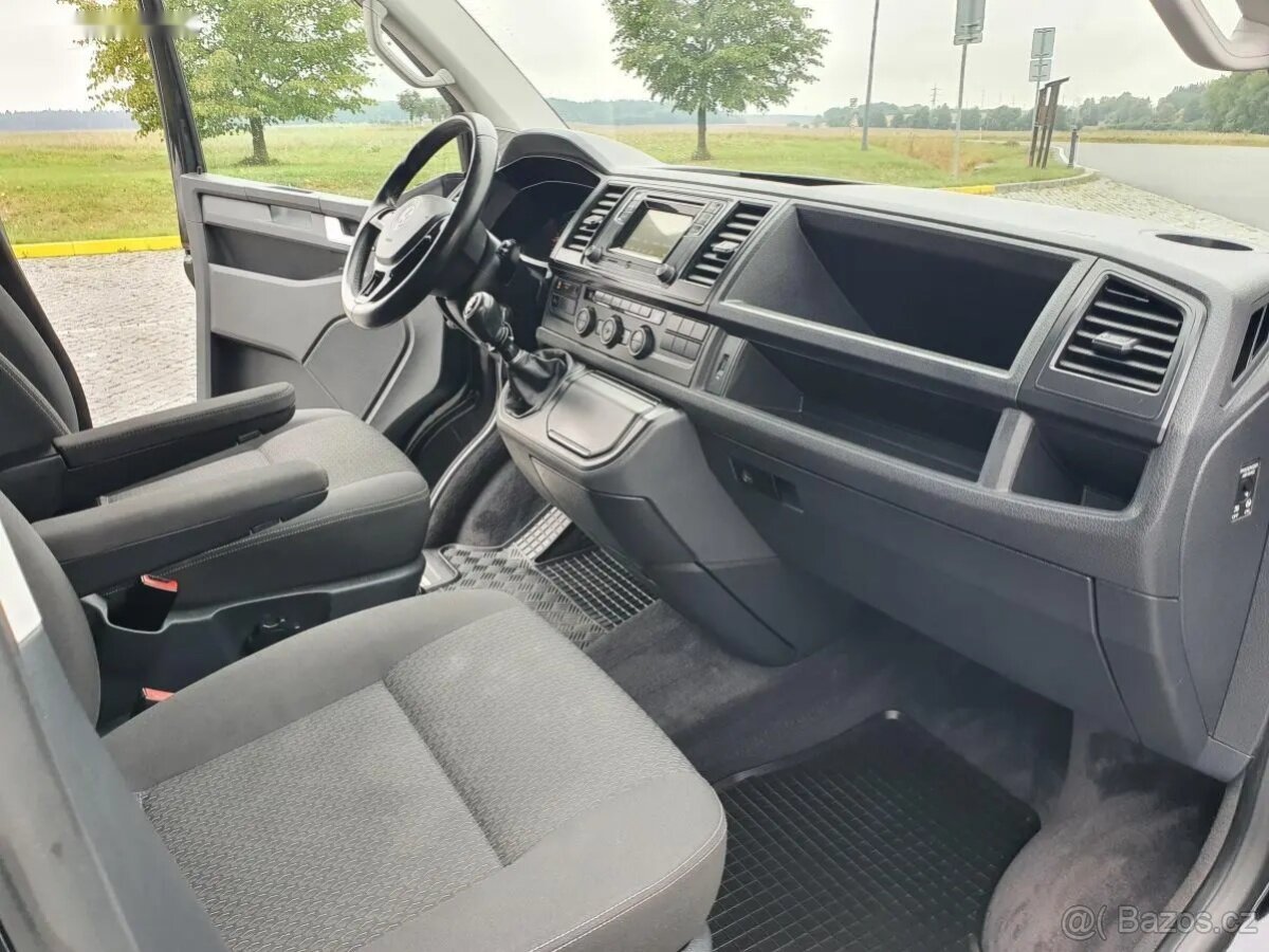 Volkswagen Multivan, SUPER STAV, 110KW, MANUAL 153K - 14