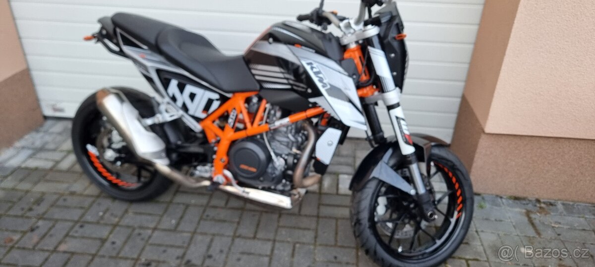 Ktm Duke 690 - 14