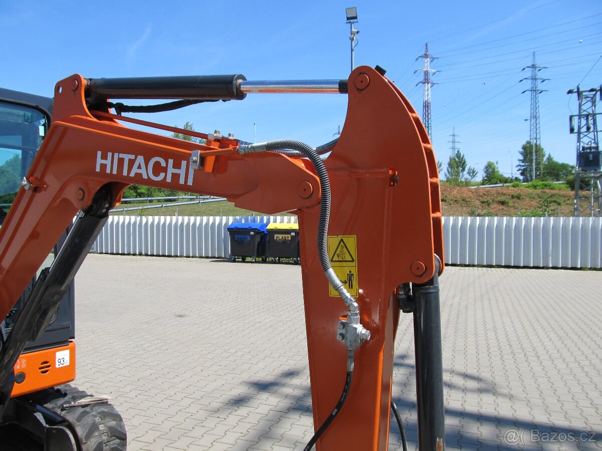 Hitachi ZAXIS 26U - 14